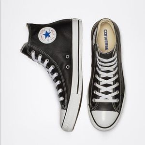 Men’s Leather Converse Hightops size 10
